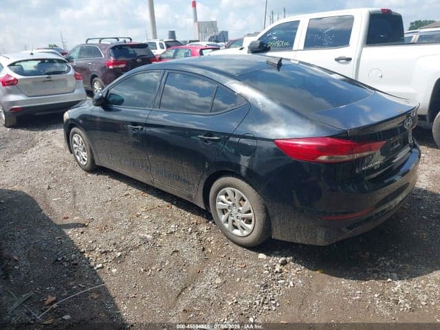 2017 HYUNDAI ELANTRA SE 3