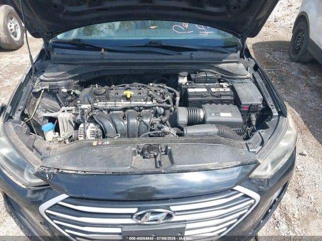 2017 HYUNDAI ELANTRA SE 10