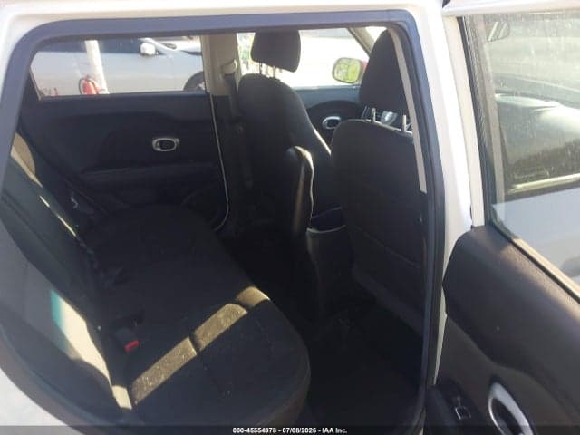 2017 KIA SOUL + 8