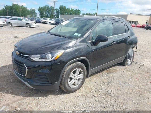 2020 CHEVROLET TRAX FWD LT 2
