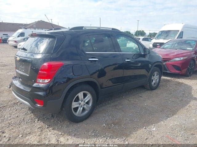 2020 CHEVROLET TRAX FWD LT 4