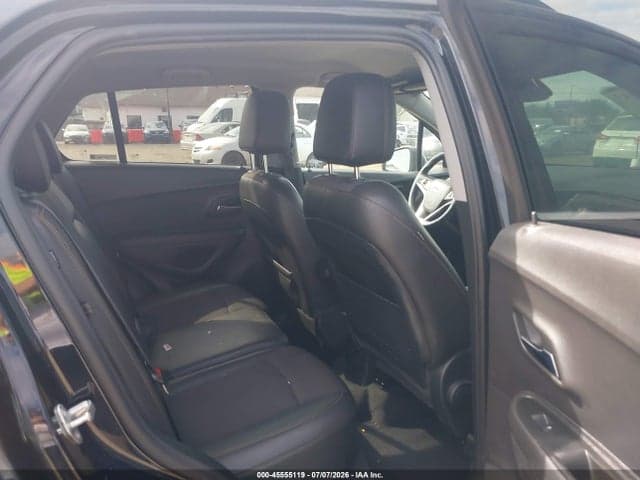 2020 CHEVROLET TRAX FWD LT 8
