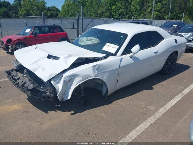 2020 DODGE CHALLENGER SXT 2