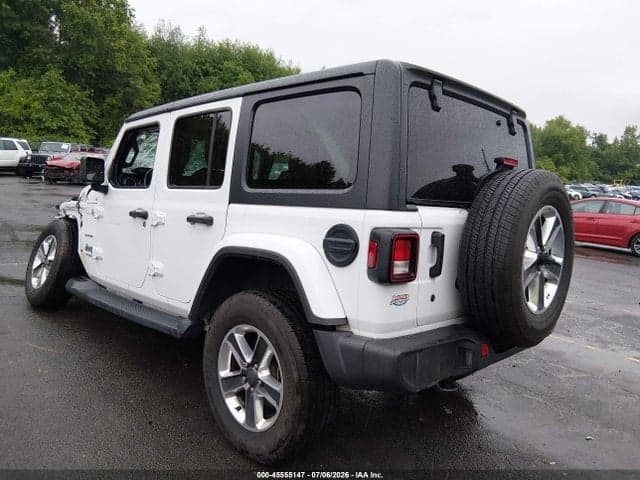 2018 JEEP WRANGLER UNLIMITED SAHARA 4X4 3