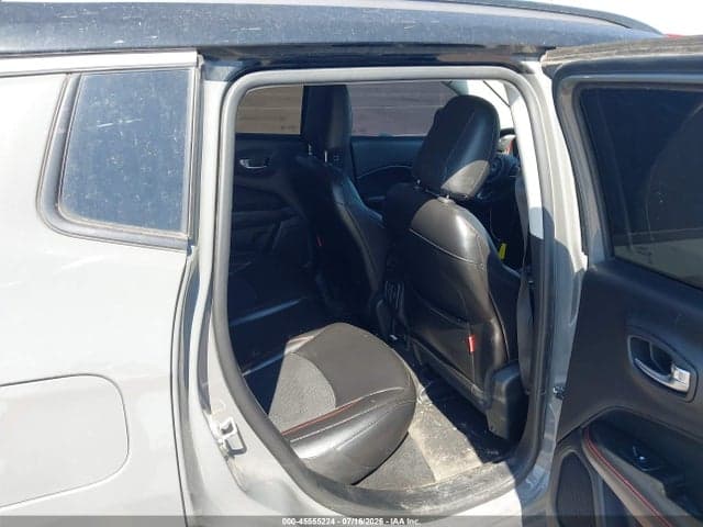 2020 JEEP COMPASS TRAILHAWK 4X4 8