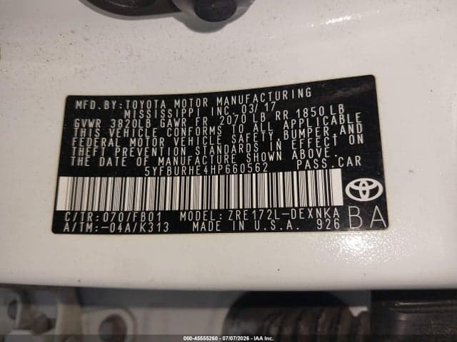 2017 TOYOTA COROLLA LE 9