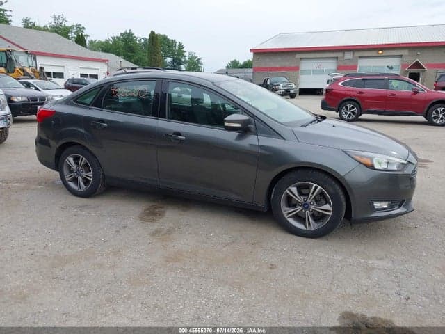 2017 FORD FOCUS SE 13