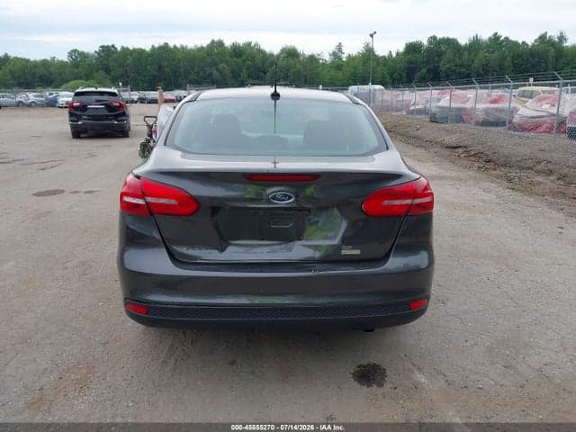 2017 FORD FOCUS SE 16