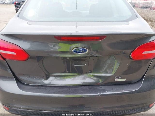 2017 FORD FOCUS SE 6
