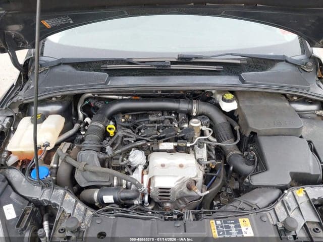 2017 FORD FOCUS SE 10
