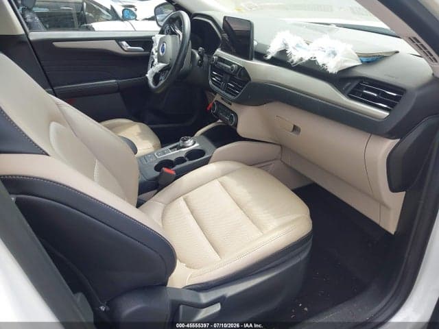 2021 FORD ESCAPE SEL 5