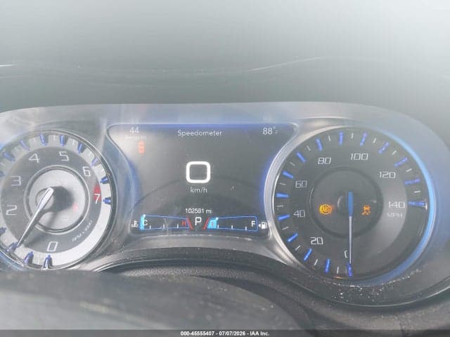 2017 CHRYSLER 300 LIMITED 7