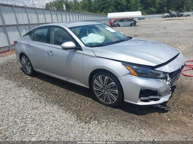 2023 NISSAN ALTIMA SL FWD