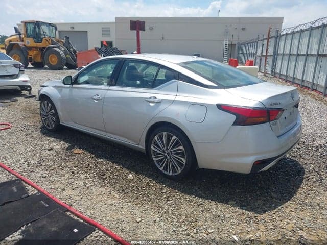 2023 NISSAN ALTIMA SL FWD 3