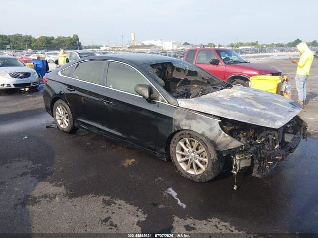 2019 HYUNDAI SONATA SE 1