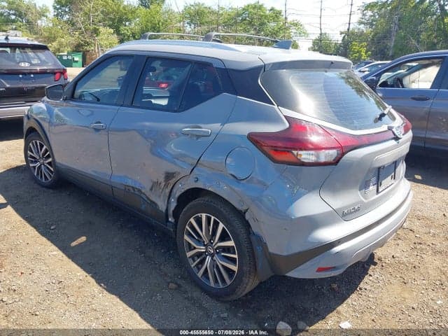 2021 NISSAN KICKS SV XTRONIC CVT 3