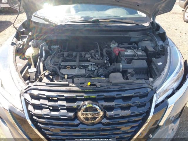 2021 NISSAN KICKS SV XTRONIC CVT 10