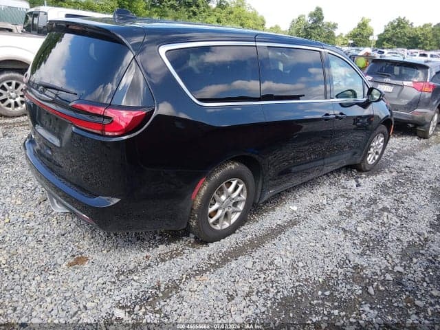 2024 CHRYSLER PACIFICA TOURING L 4