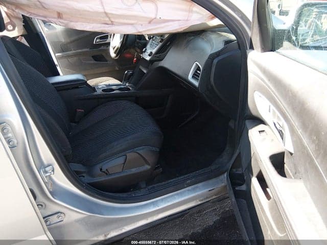 2017 CHEVROLET EQUINOX LT 5