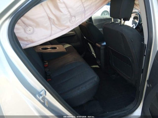 2017 CHEVROLET EQUINOX LT 8