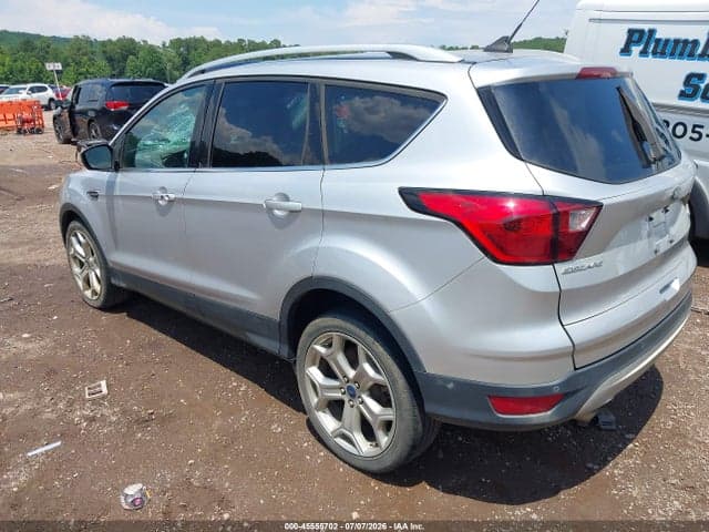 2019 FORD ESCAPE TITANIUM 3
