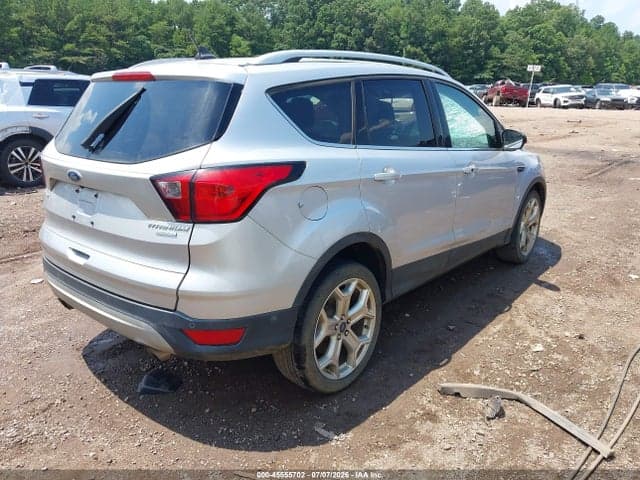 2019 FORD ESCAPE TITANIUM 4