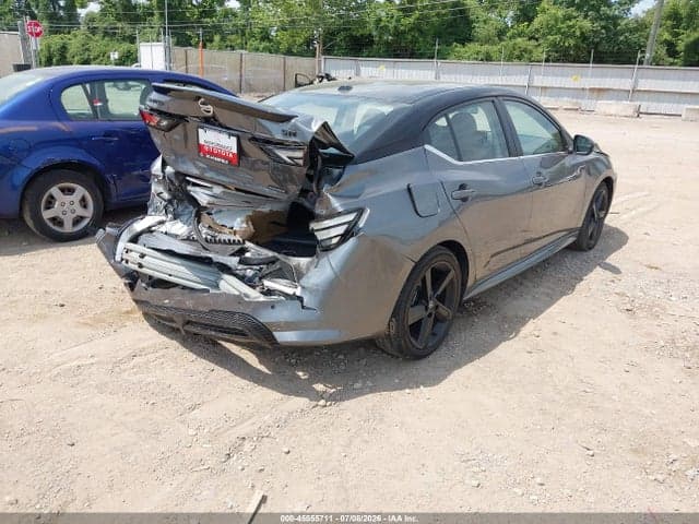 2023 NISSAN SENTRA SR XTRONIC CVT 4
