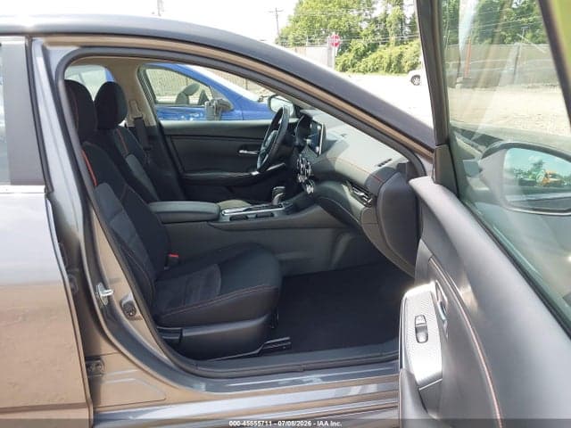 2023 NISSAN SENTRA SR XTRONIC CVT 5