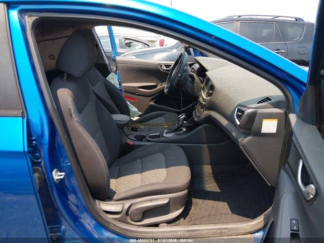 2018 HYUNDAI IONIQ HYBRID BLUE 5