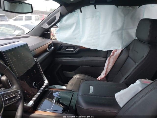 2025 GMC YUKON 4WD DENALI 5