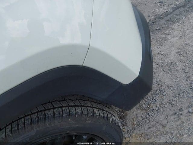 2021 JEEP RENEGADE LATITUDE FWD 6