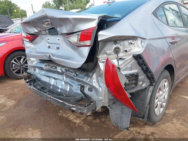 2017 HYUNDAI ELANTRA SE 6