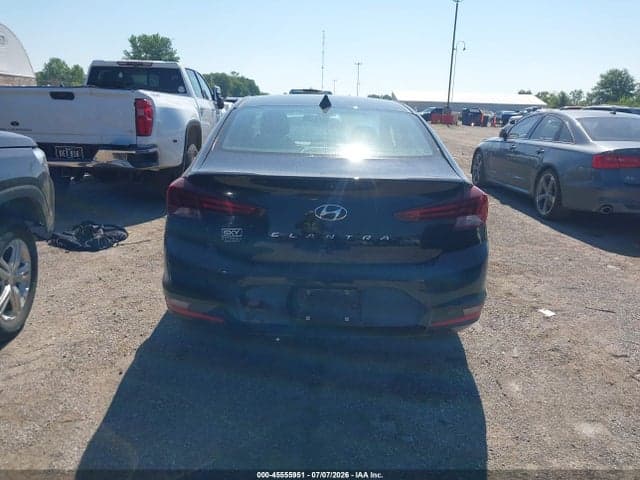 2020 HYUNDAI ELANTRA SEL 17