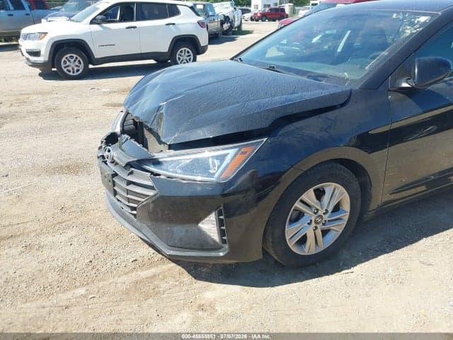 2020 HYUNDAI ELANTRA SEL 18