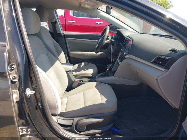 2020 HYUNDAI ELANTRA SEL 5