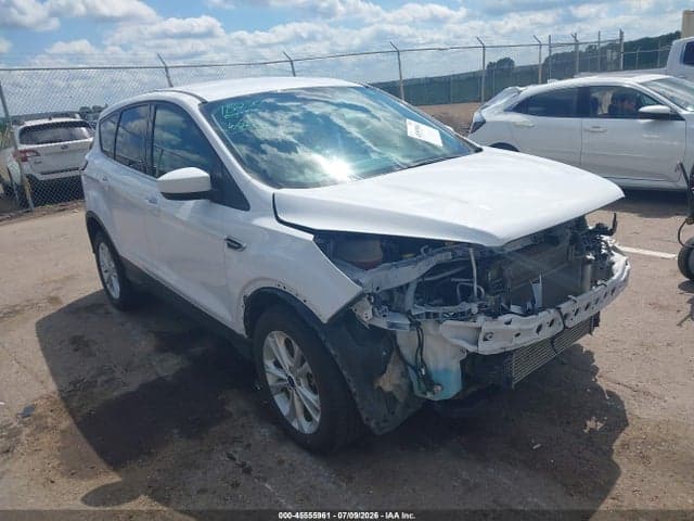 2017 FORD ESCAPE SE 1