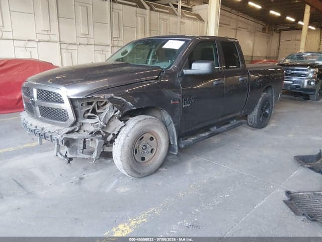 2019 RAM 1500 CLASSIC EXPRESS 4X4 6'4 BOX 2