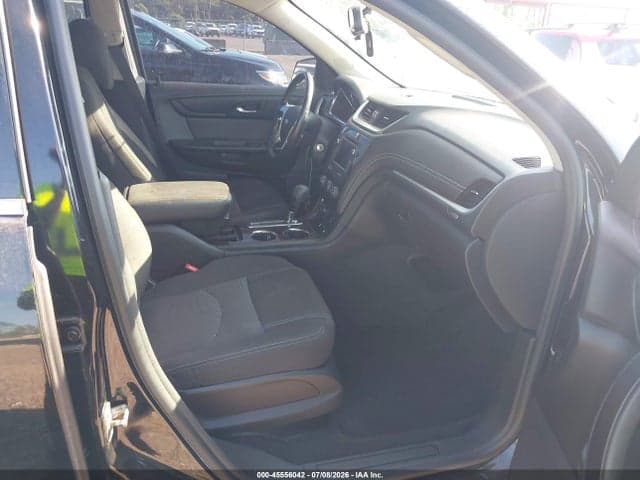 2017 CHEVROLET TRAVERSE LT 5