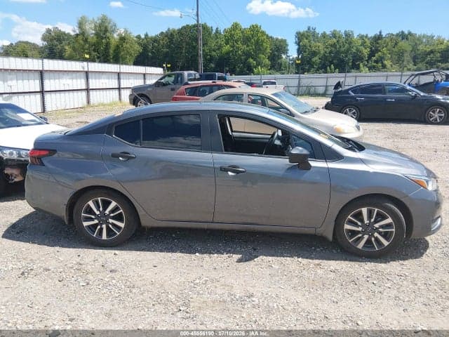 2024 NISSAN VERSA 1.6 S 12