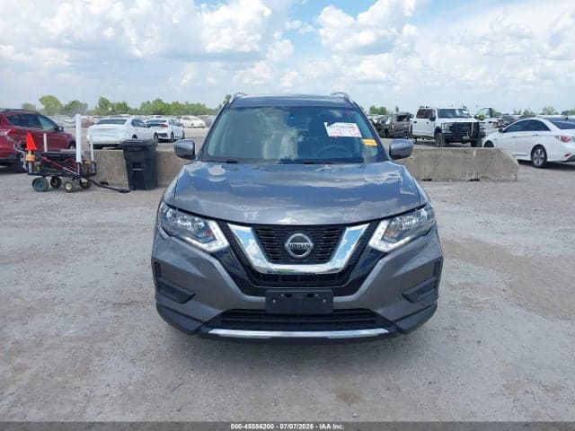 2018 NISSAN ROGUE SV 12