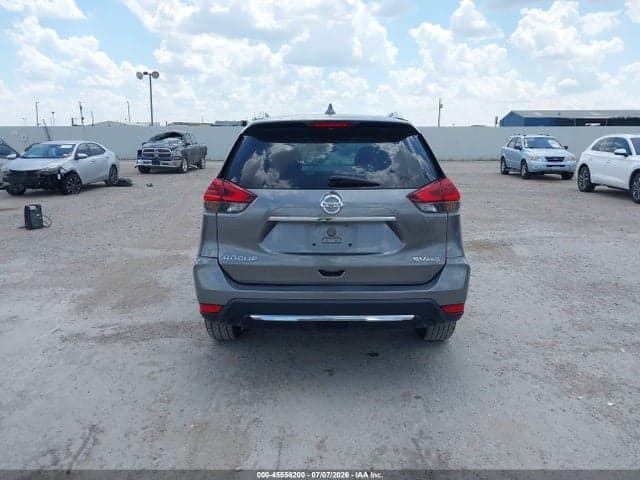 2018 NISSAN ROGUE SV 16