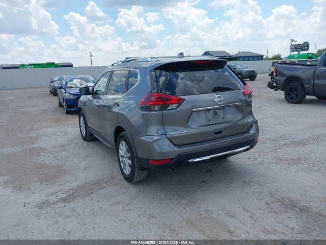 2018 NISSAN ROGUE SV 3