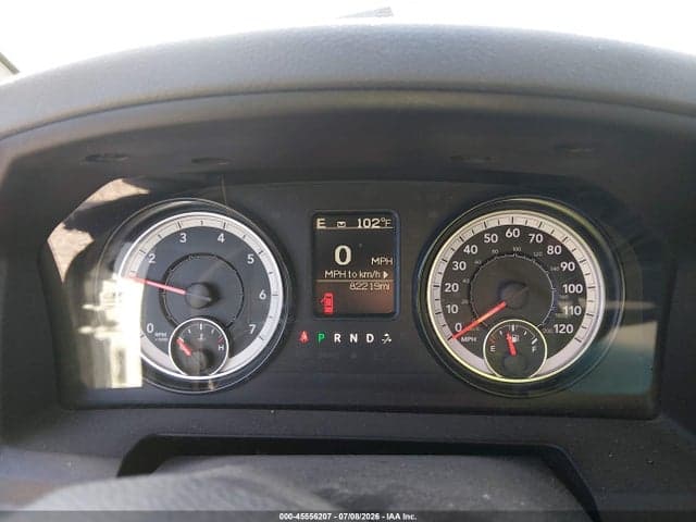 2017 RAM 1500 TRADESMAN 4X4 6'4 BOX 7