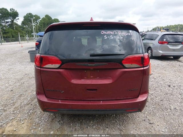 2019 CHRYSLER PACIFICA LIMITED 16