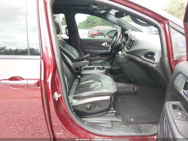 2019 CHRYSLER PACIFICA LIMITED 5