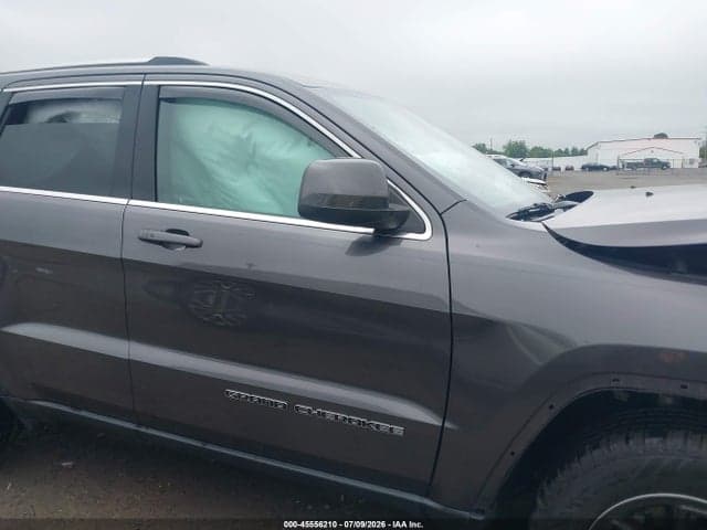 2019 JEEP GRAND CHEROKEE LAREDO E 4X4 13