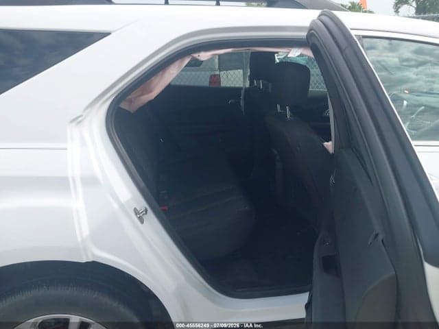 2017 CHEVROLET EQUINOX LT 8