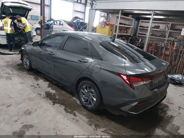 2024 HYUNDAI ELANTRA SEL 3