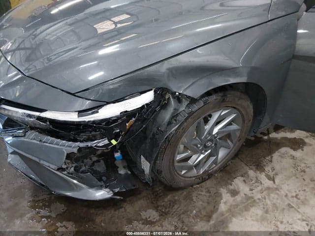 2024 HYUNDAI ELANTRA SEL 6