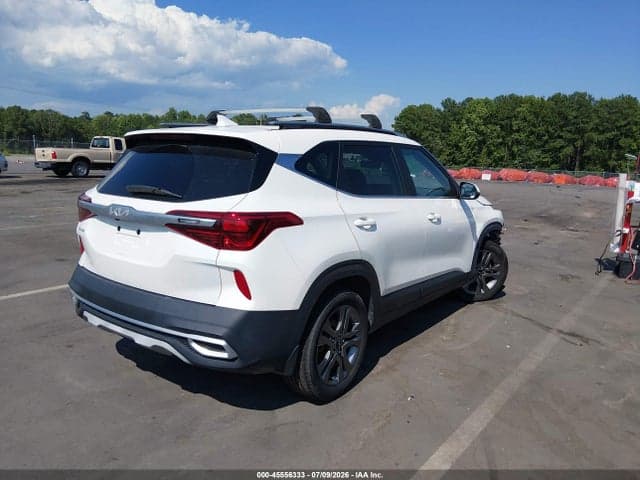2023 KIA SELTOS S 4